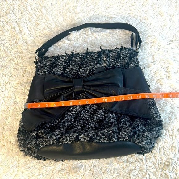 Elle Womens Hobo Shoulder Bag Ribbon Bow Details Lined Zip Closure Black - Picture 7 of 9